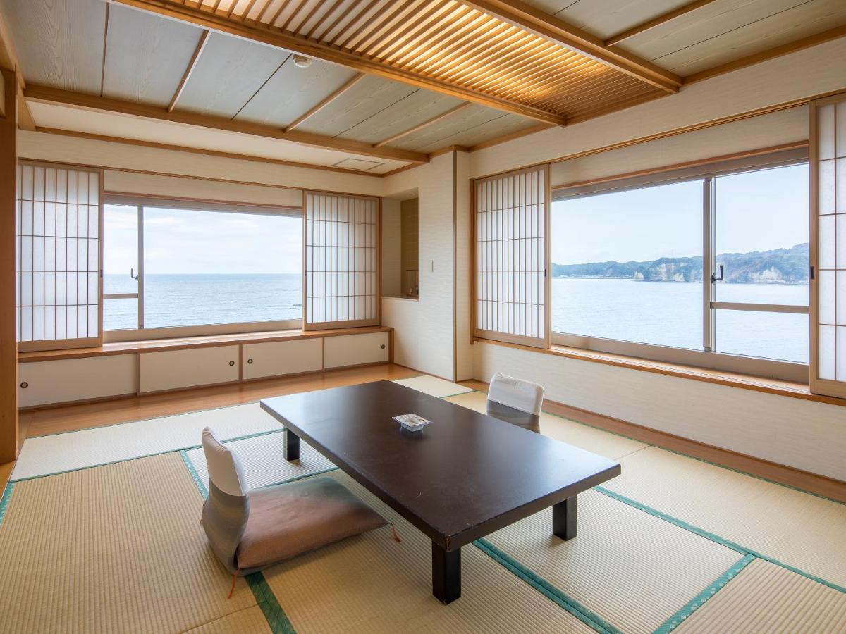 Mikazuki Sea-Park Hotel Katsuura Katsuura  Exterior photo